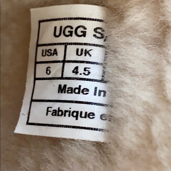 UGG AUSTRALIA - Picture 7 of 7